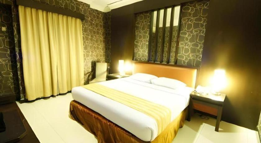 Tematik Pluit Hotel 2*